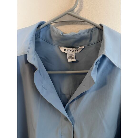 Athleta womens medium blue button down Midday Relaxed Poplin Shirt - Picture 4 of 7